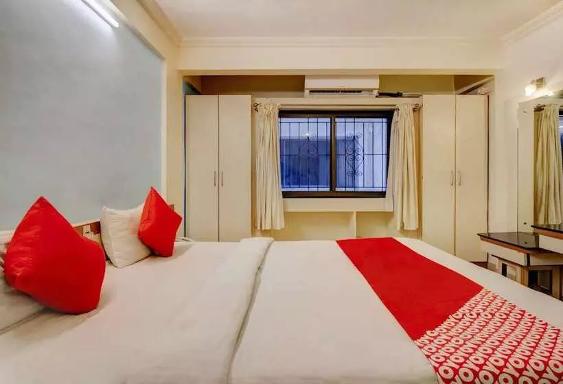 Capital O 40904 Hotel Satish Executive