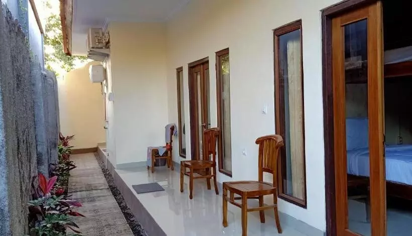 Happy Penida Hostel