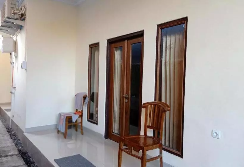 Happy Penida Hostel