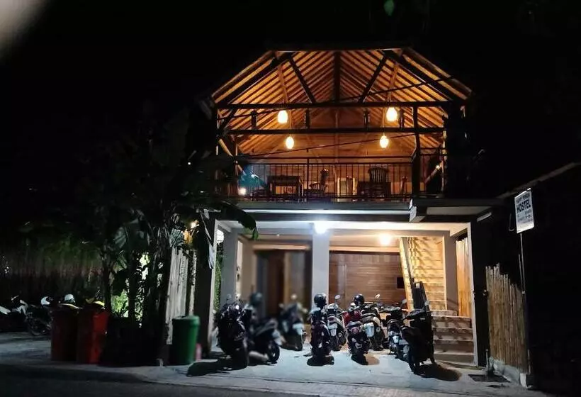 Happy Penida Hostel