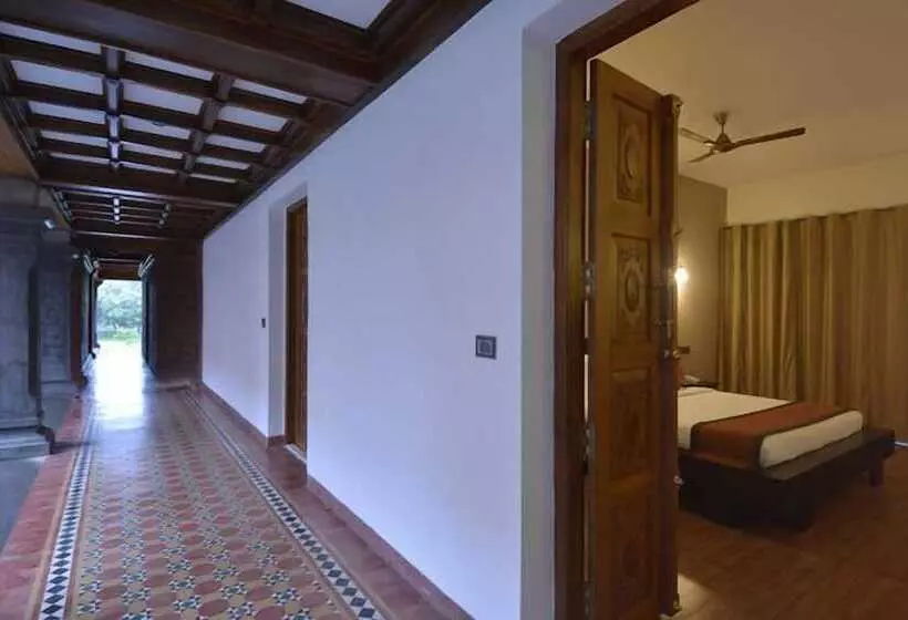 Hotelli Ayurvedic Village