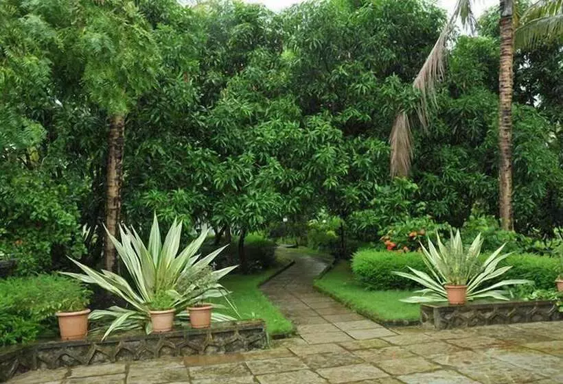 Hotelli Ayurvedic Village