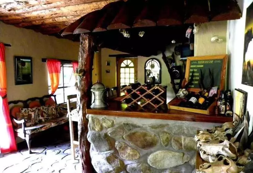 Hotelli Baviaans Lodge