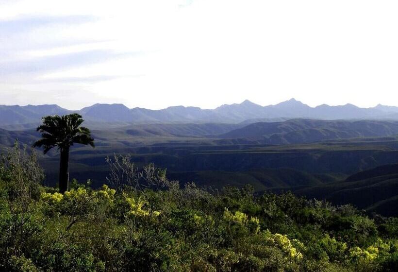 فندق Baviaans Lodge