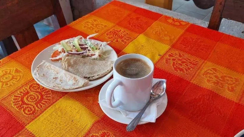 ホテル Cabañas Yax Ha