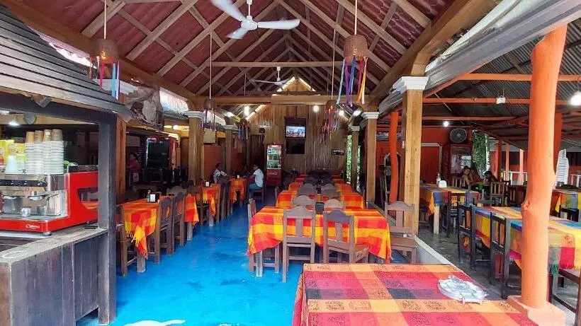 ホテル Cabañas Yax Ha