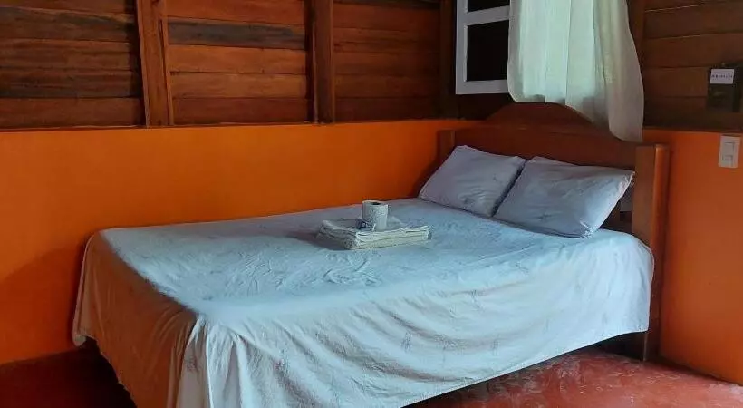 ホテル Cabañas Yax Ha