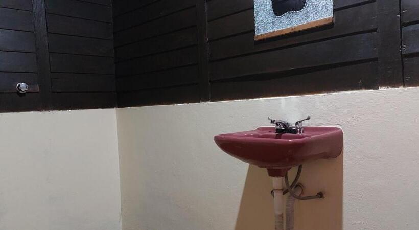 Отель Cabañas Yax Ha