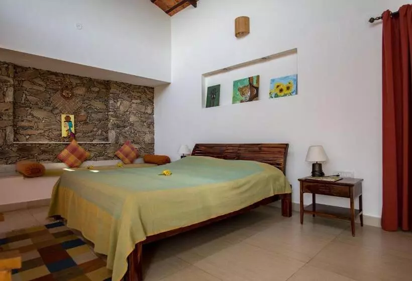 Hotelli Dhole's Den Bandipur