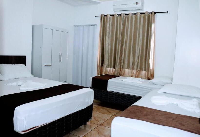 בית מלון כפרי Edinik