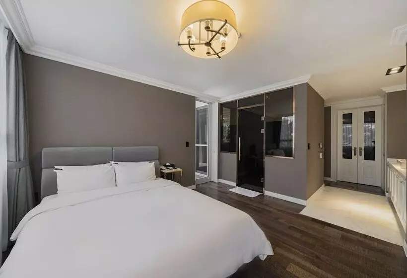 Hotelli Goseong Hansan Marina Resort