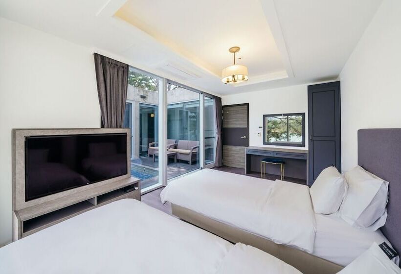 酒店 Goseong Hansan Marina Resort