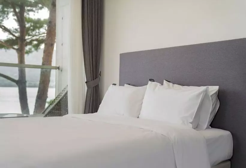 Hotelli Goseong Hansan Marina Resort