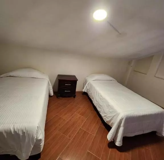 ホテル Hostal Hacienda Apulco