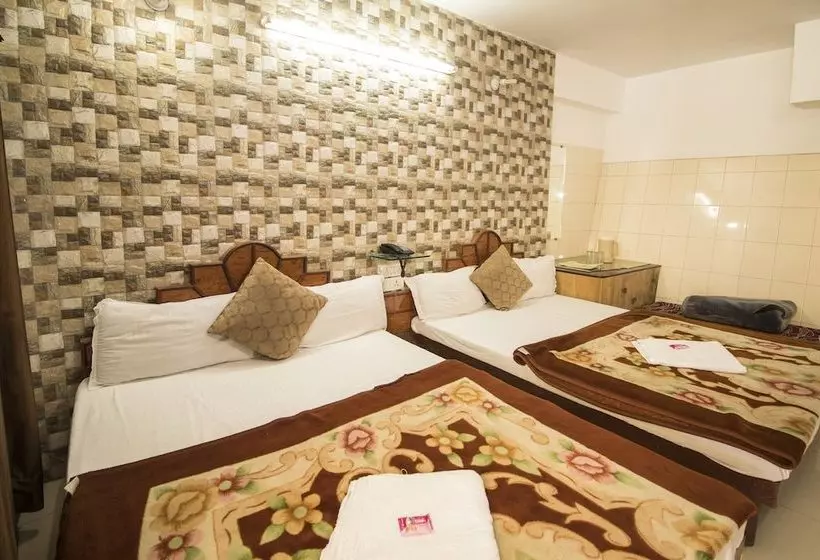 ホテル Jain Regency