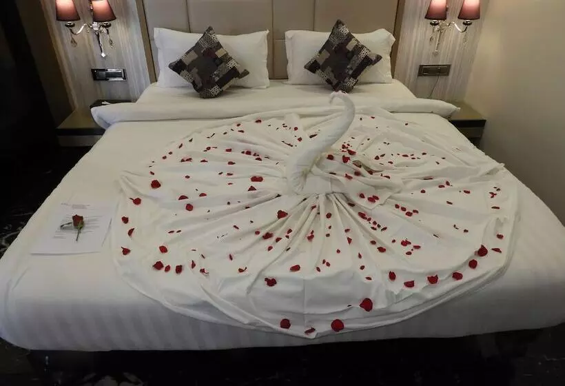 Hotelli Jannat Celebration