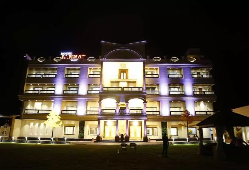 Hotelli Jannat Celebration