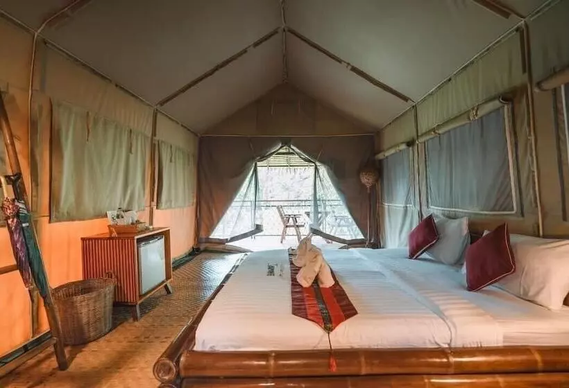 Hotelli Khaosok Boutique Hideaway