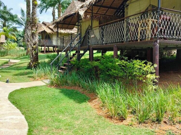 Отель Khaosok Boutique Hideaway