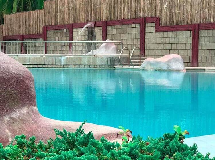 Отель La Sueña Brisa Beach Resort And Events Place