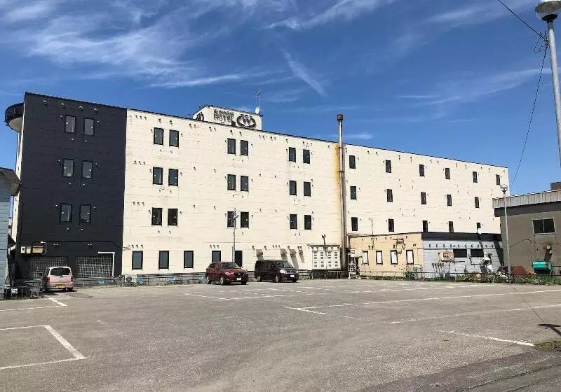 Hotelli New White House