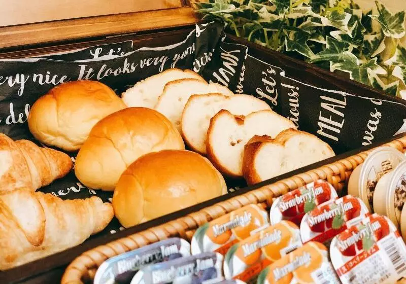 Hotelli New White House