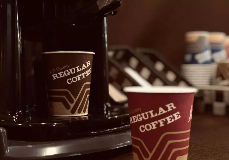 Hotelli New White House