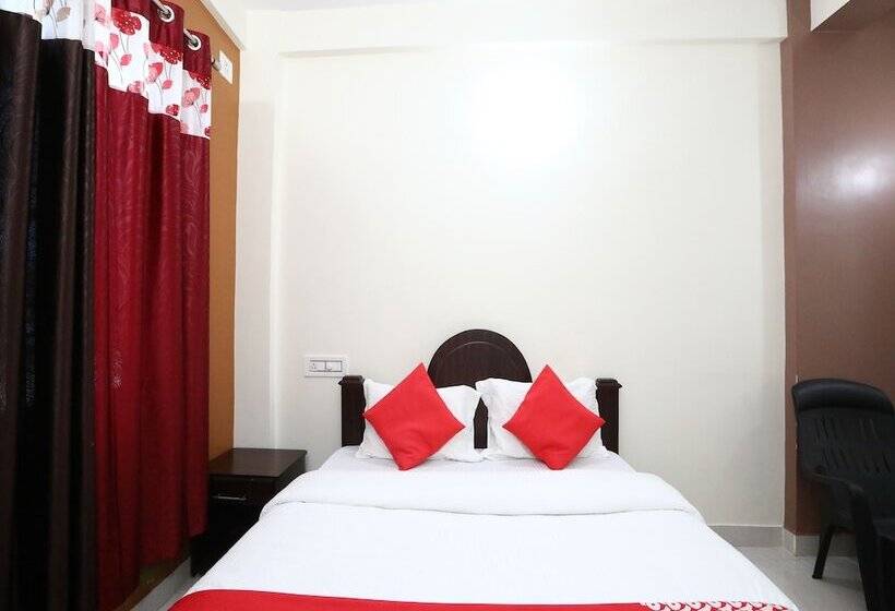 호텔 Oyo 27782 Hosamane Lodge