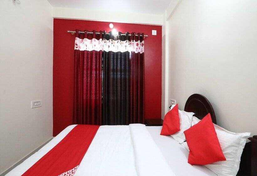 호텔 Oyo 27782 Hosamane Lodge