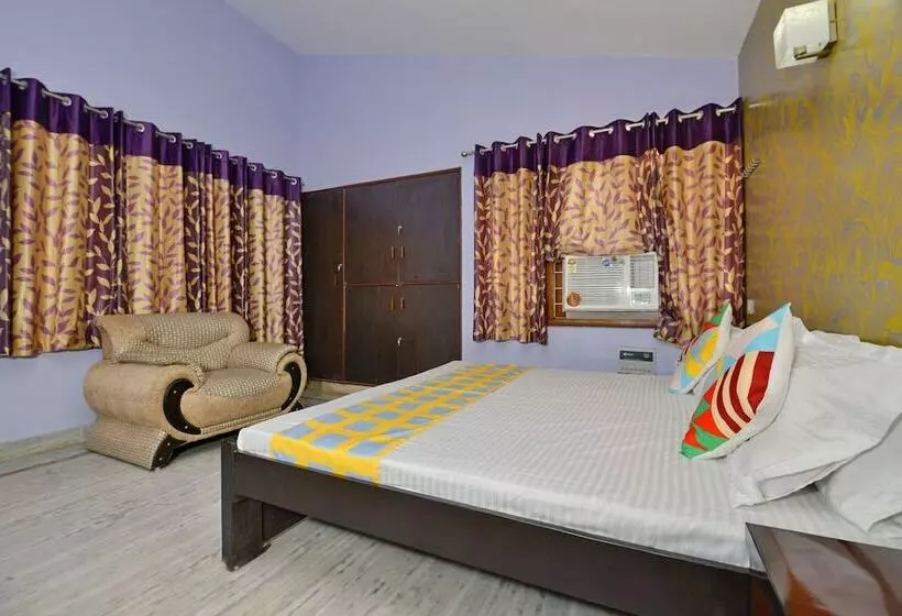 Hotelli Oyo Home 16133 2bhk Luxury Farmhouse