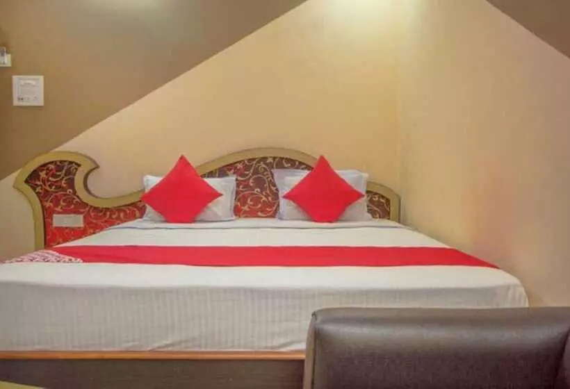 ホテル Panchadeep Bhawan Falakata