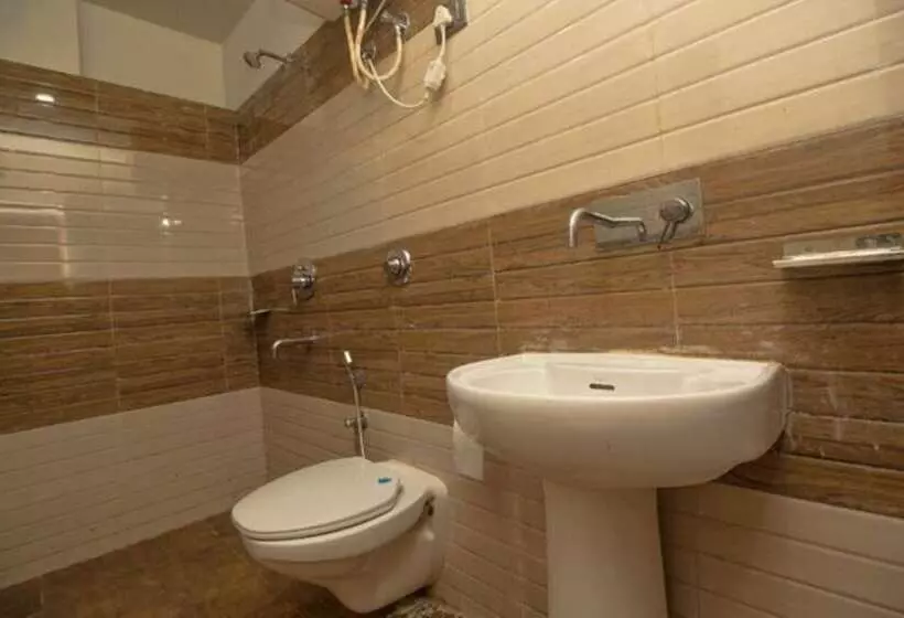 ホテル Panchadeep Bhawan Falakata