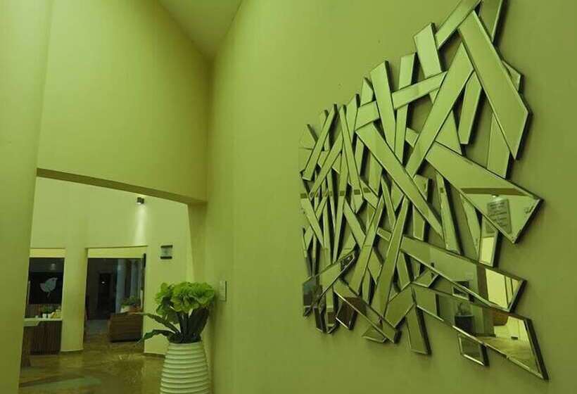 Hotel Prabhu Farms And Resort