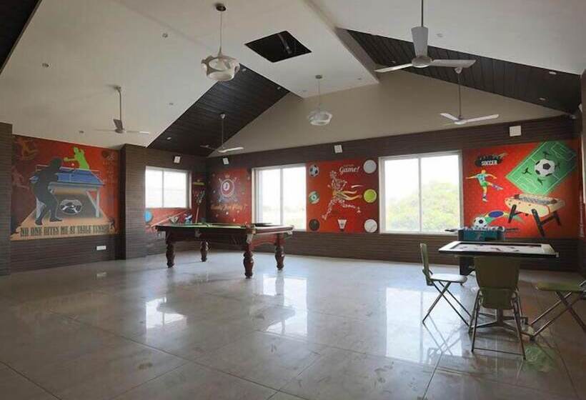 Hotel Prabhu Farms And Resort