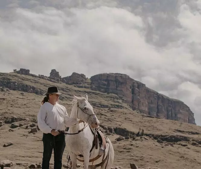 Hotelli Qambathi Mountain Lodge