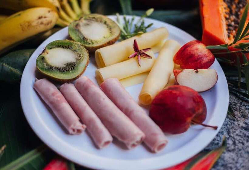 בית מלון כפרי Village Enseada Do Castelo