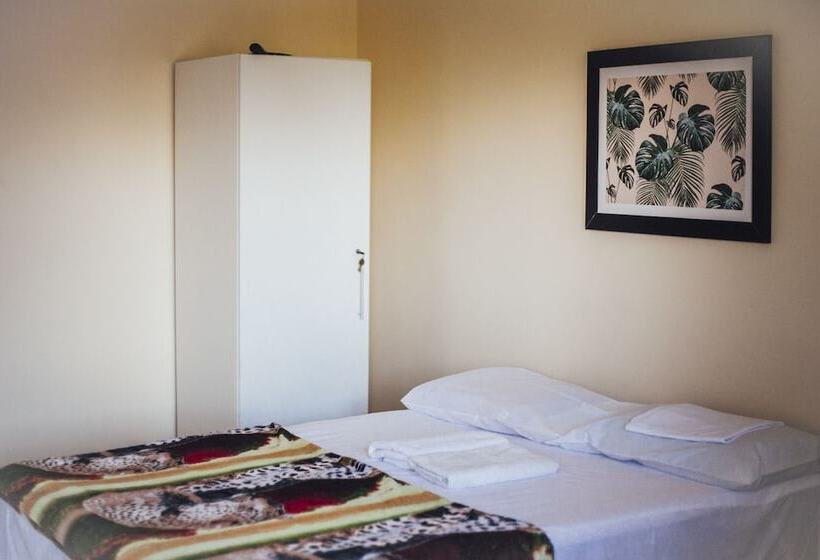 בית מלון כפרי Village Enseada Do Castelo