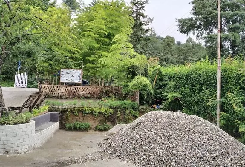 ホテル Zimin Ziro