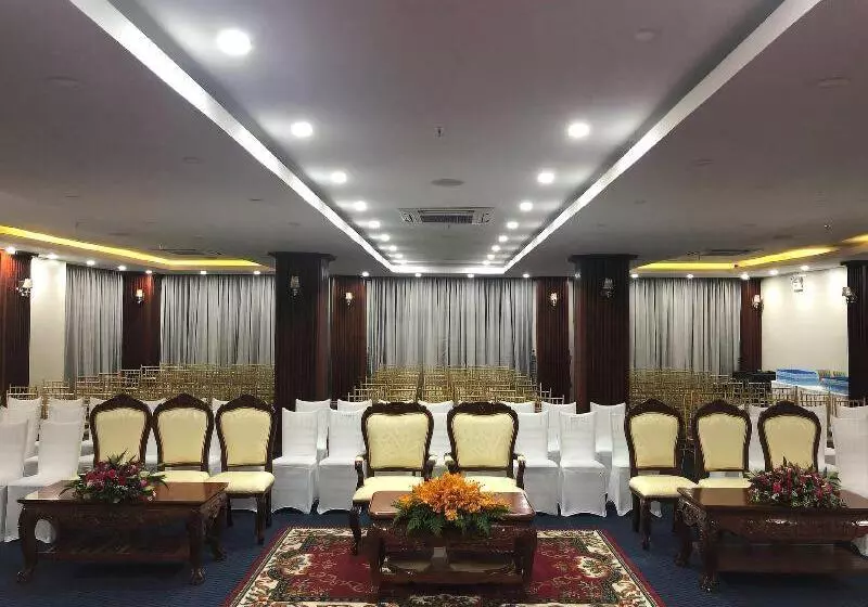 Kampong Thom Royal Hotel & Restaurant