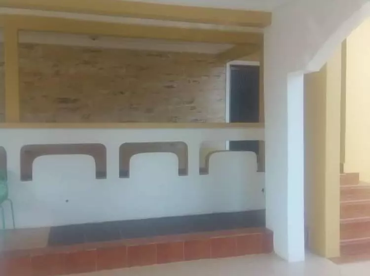 ペンション Ama Serwaa Lodge