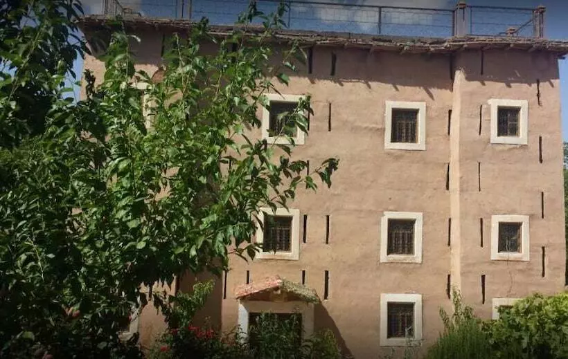 پانسیون Gîte Boukhayou