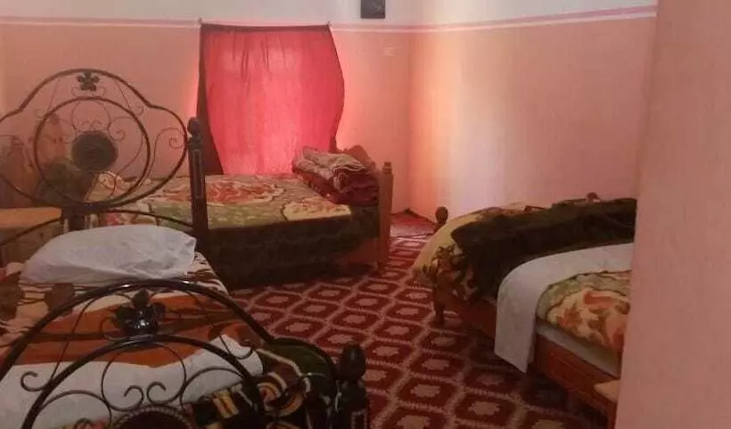 پانسیون Gîte Boukhayou
