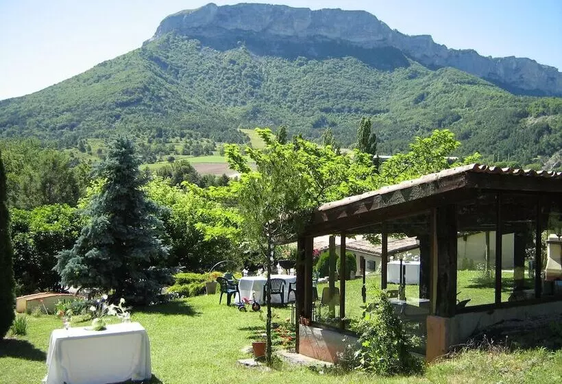 Majatalo Le Moulin D'aimee