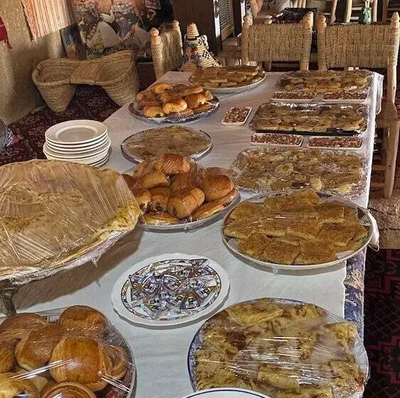 Majatalo Palacio Zaouit Sidi Hamza