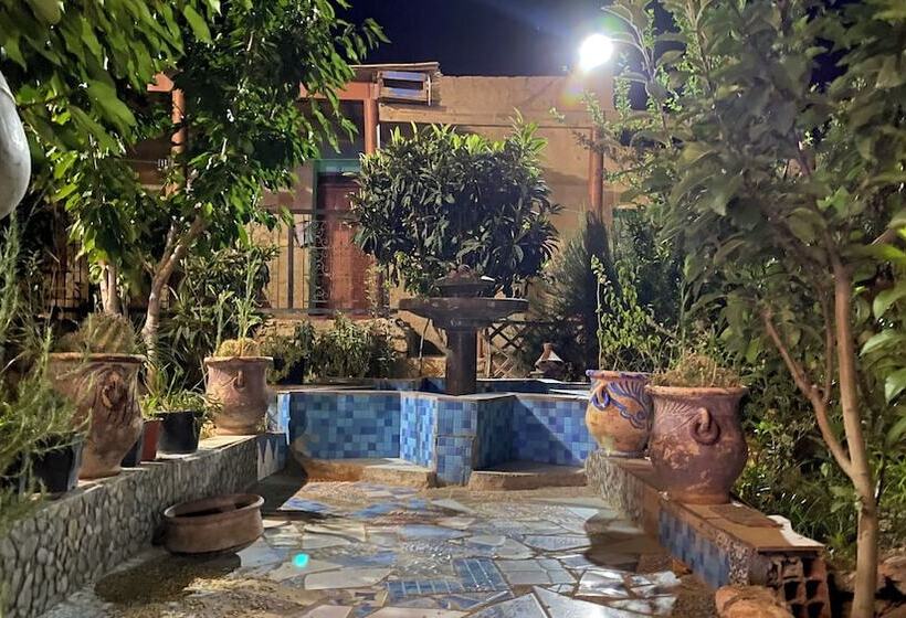 بنسيون Palacio Zaouit Sidi Hamza