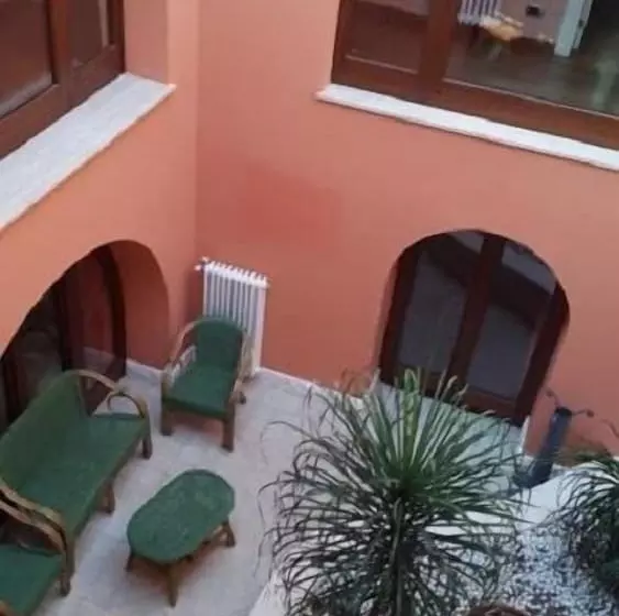 Majatalo Villa Grinaldi