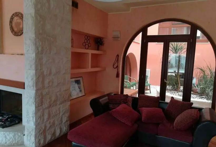 Majatalo Villa Grinaldi