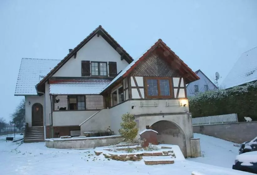Aamiaismajoitus (B&B) Chez Sandrine