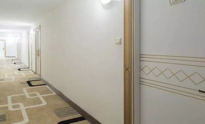 ベッドアンドブレックファースト Arnavutkoy House Airport