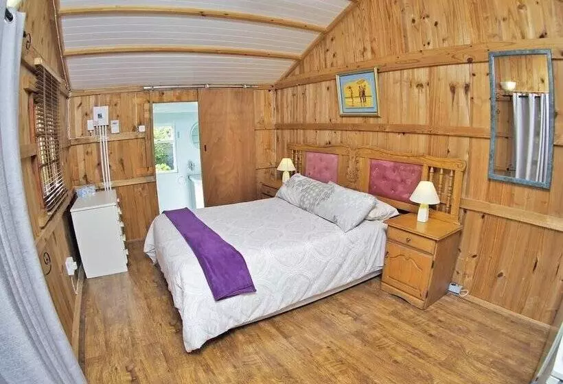 Aamiaismajoitus (B&B) Elly S Place